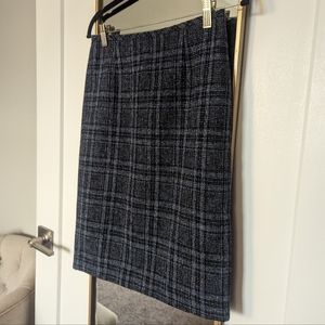 Tahari Arthur S. Levine pencil skirt